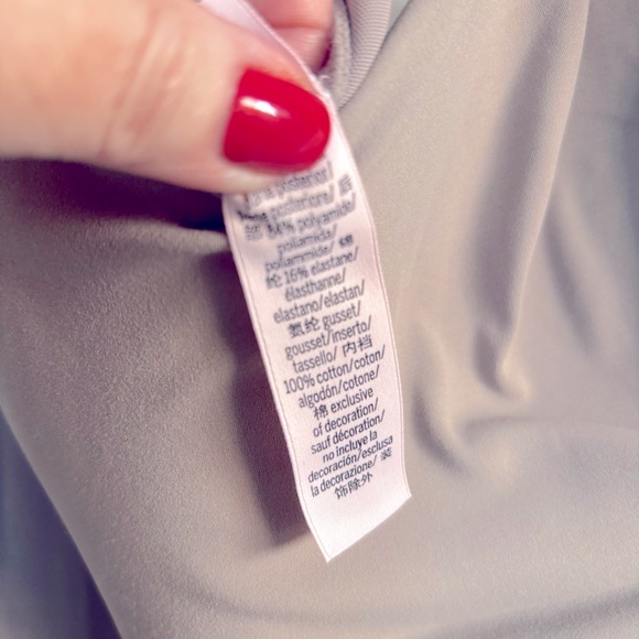 Victoria’s Secret Jumpsuit w/Mesh Back & Bra - Picture 10 of 11